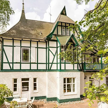 Ferienhaus Strandschloesschen